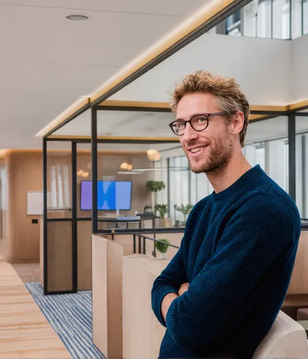 Man in de opleiding Praktijkverpleegkundige in de huisartsenzorg (PVK) van Habeo+